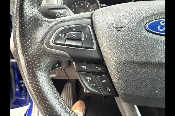 Ford Focus 1.0 ST-Line | Camera | 125PK | 6-Bak | Riem Vervangen | Camera | Verwarmd Stuurwiel