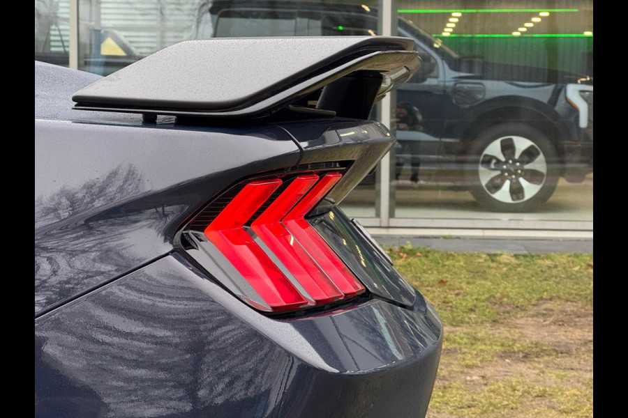 Ford USA Mustang GT 5.0 V8 Dark Horse Carbon B&O