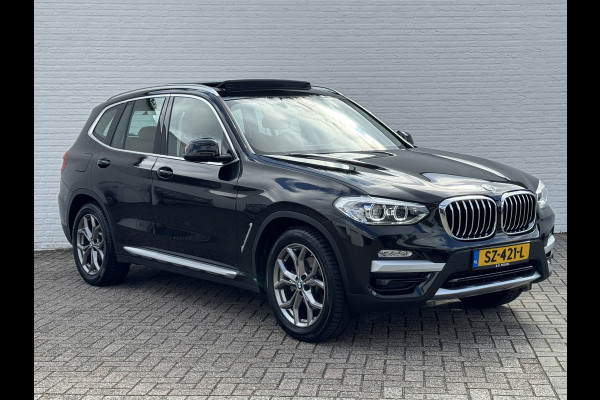 BMW X3 XDrive20i High Executive Pano Trekhaak clima Automaat Lederbekl 4WD
