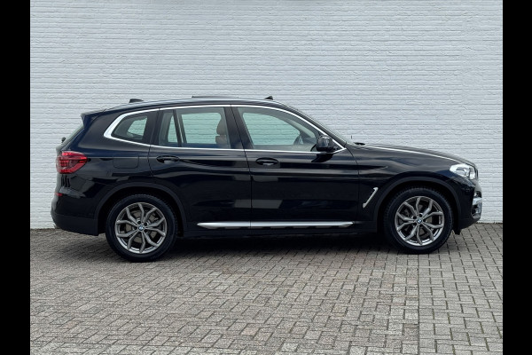 BMW X3 XDrive20i High Executive Pano Trekhaak clima Automaat Lederbekl 4WD