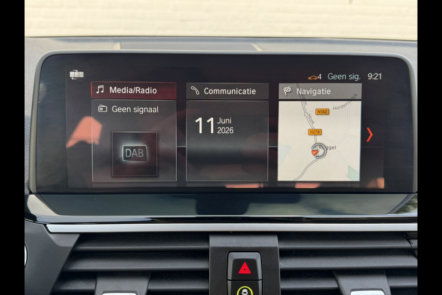 BMW X3 XDrive20i High Executive Pano Trekhaak clima Automaat Lederbekl 4WD