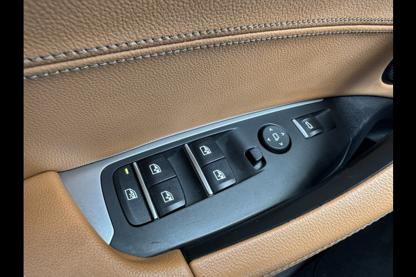 BMW X3 XDrive20i High Executive Pano Trekhaak clima Automaat Lederbekl 4WD