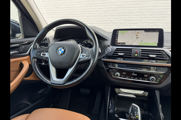 BMW X3 XDrive20i High Executive Pano Trekhaak clima Automaat Lederbekl 4WD