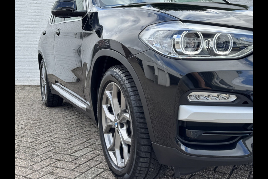 BMW X3 XDrive20i High Executive Pano Trekhaak clima Automaat Lederbekl 4WD