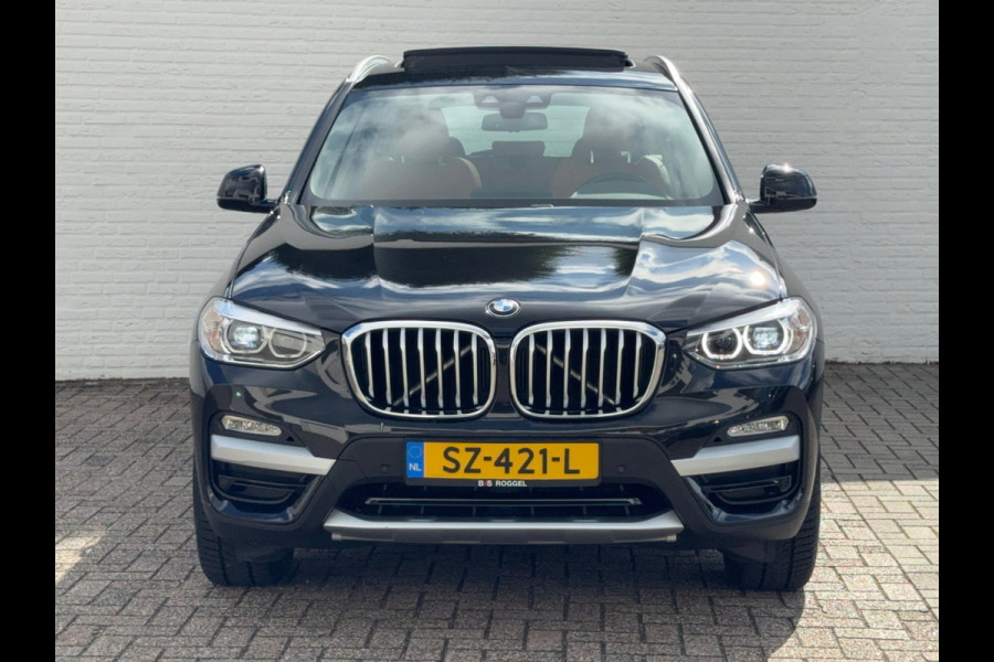 BMW X3 XDrive20i High Executive Pano Trekhaak clima Automaat Lederbekl 4WD