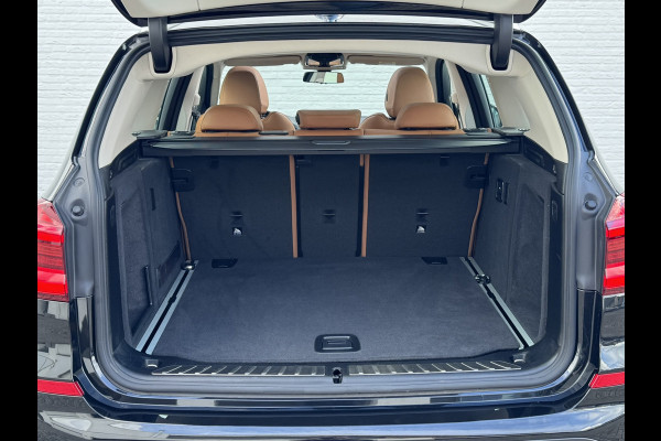 BMW X3 XDrive20i High Executive Pano Trekhaak clima Automaat Lederbekl 4WD