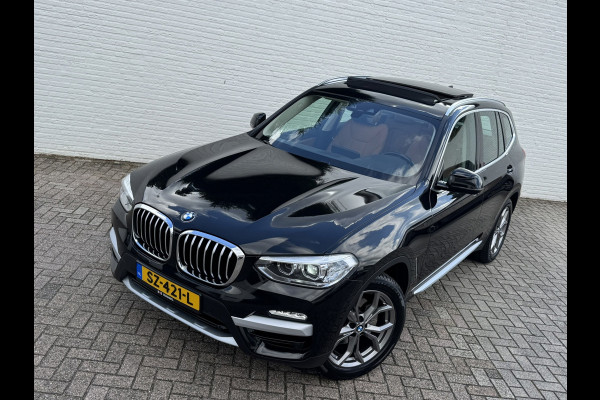 BMW X3 XDrive20i High Executive Pano Trekhaak clima Automaat Lederbekl 4WD