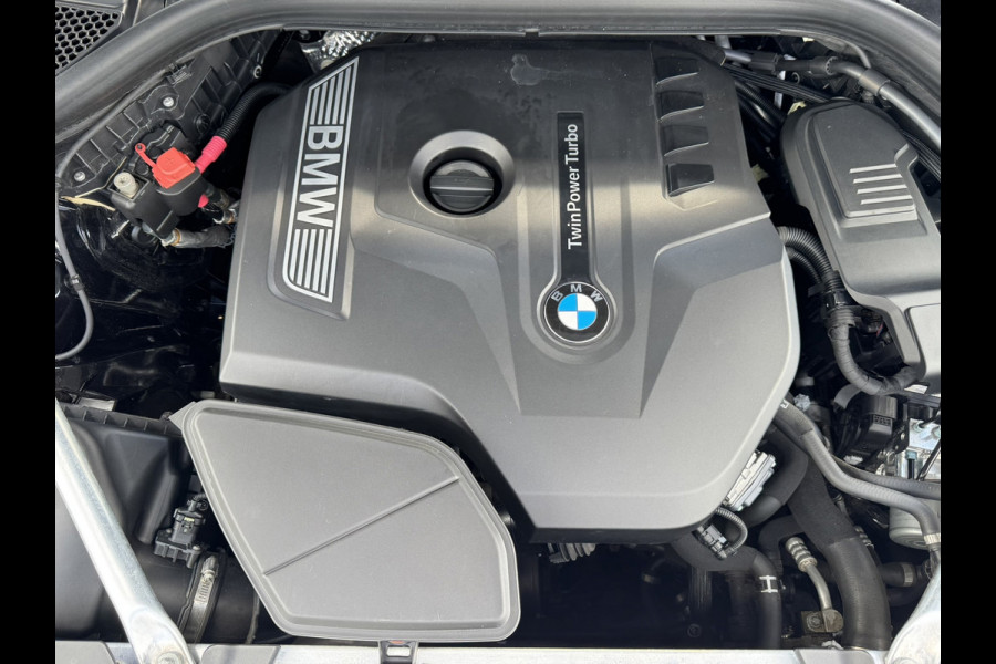 BMW X3 XDrive20i High Executive Pano Trekhaak clima Automaat Lederbekl 4WD