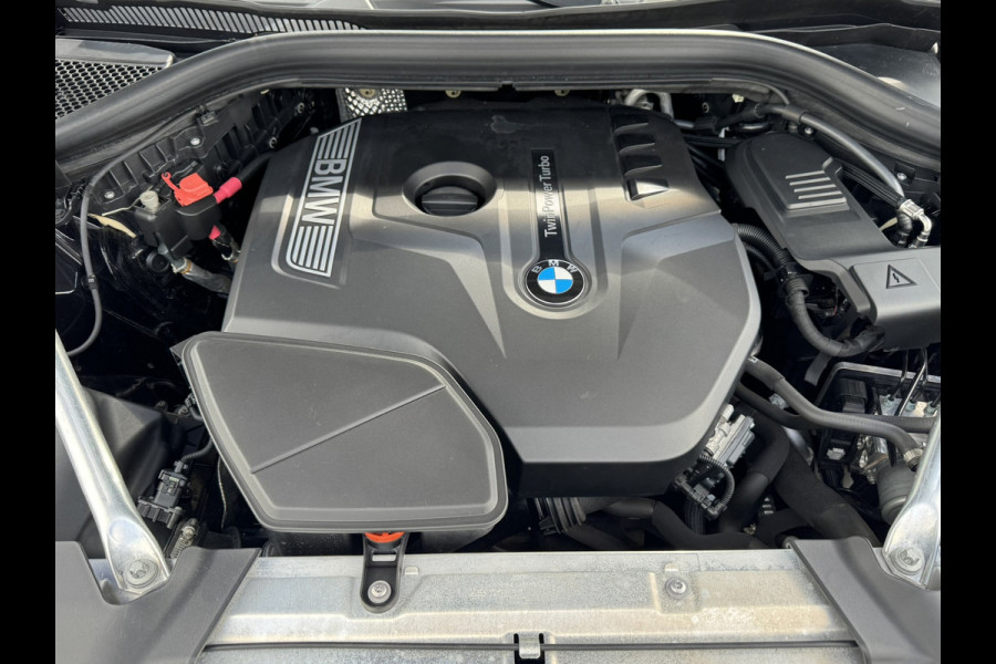BMW X3 XDrive20i High Executive Pano Trekhaak clima Automaat Lederbekl 4WD