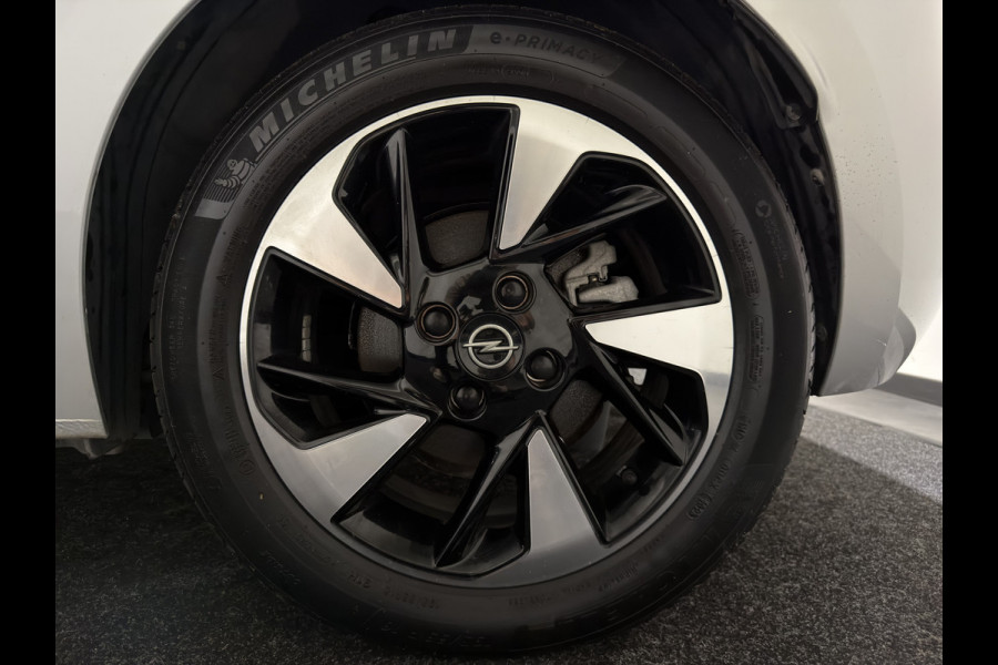 Opel CORSA-E Elegance 50 kWh | Achteruitrijcamera | Wartmepomp | Hill Hold | Soh (batterijcheck) Waarde 98,6 %