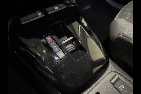Opel CORSA-E Elegance 50 kWh | Achteruitrijcamera | Wartmepomp | Hill Hold | Soh (batterijcheck) Waarde 98,6 %