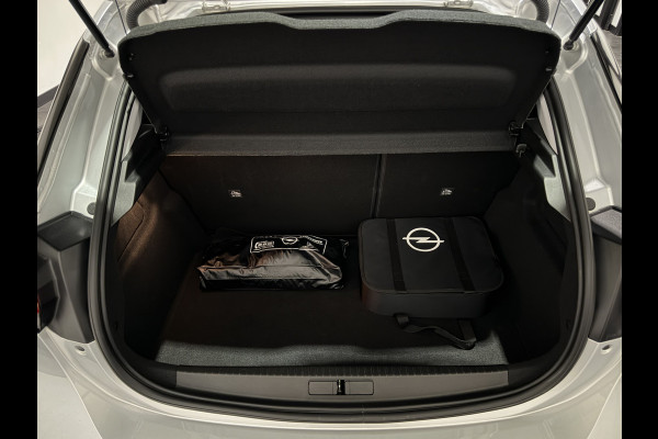 Opel CORSA-E Elegance 50 kWh | Achteruitrijcamera | Wartmepomp | Hill Hold | Soh (batterijcheck) Waarde 98,6 %