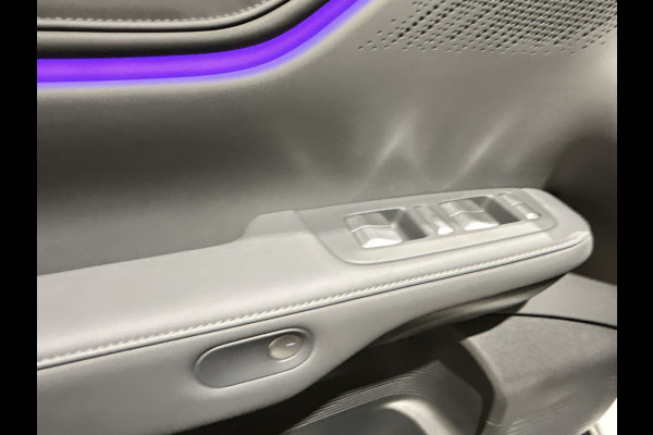 XPeng G6 RWD Standard Range 68.5 kWh Premium interieur met elektr. stoelen en nappa leer