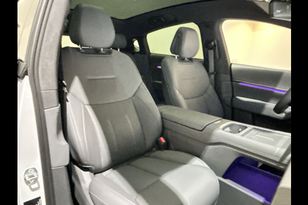 XPeng G6 RWD Standard Range 68.5 kWh Premium interieur met elektr. stoelen en nappa leer