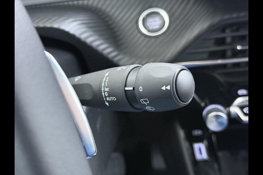 Peugeot 208 1.2 Hybrid 110 e-DCS6 Allure VAN: 23.900,- VOOR: 20.877,- UW WKVOORDEEL: 3.023,- | RIJKLAARPRIJS | FABRIEKSGARANTIE t/m 03-2027 |  KEYLESS ENTRY | APPLE CARPLAY-ANDROID AUTO| PARKEERSENSOREN VOOR EN ACHTER |