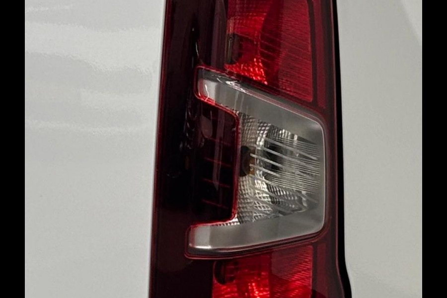 Peugeot Partner 1.5 BlueHDi 100PK L2 Navigatie Airco Camera
