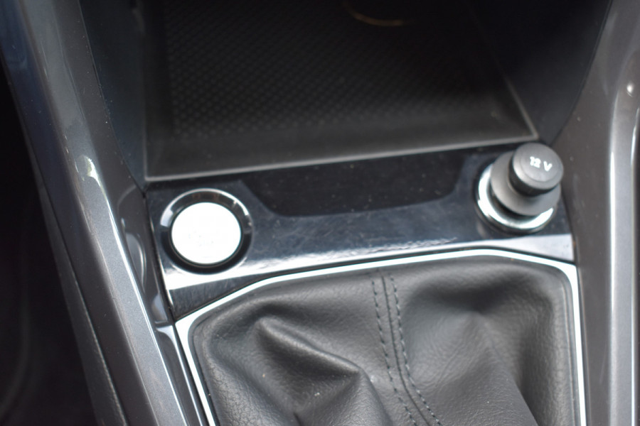 Volkswagen T-Cross 1.0 TSI R-Line Navi Automaat