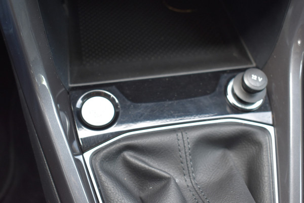 Volkswagen T-Cross 1.0 TSI R-Line Navi Automaat