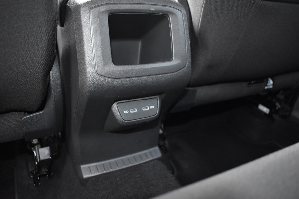 Volkswagen T-Cross 1.0 TSI R-Line Navi Automaat