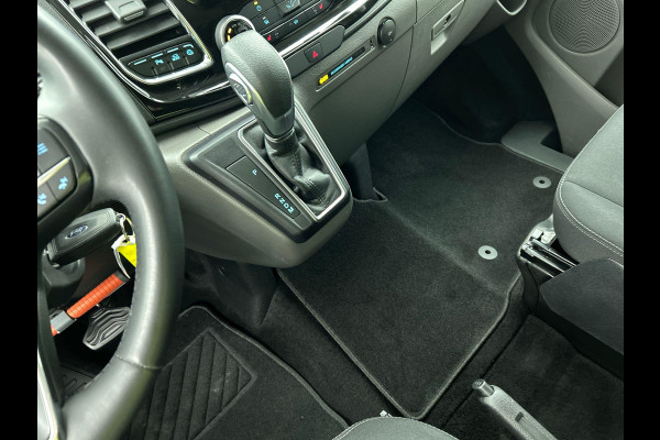 Ford Transit Custom 300 2.0 TDCI L2H1 Limited Dubbele Cabine Navigatie Airco 2 Schuifdeuren Trekhaak Parkeersensoren Apple Carplay Android auto  DAB