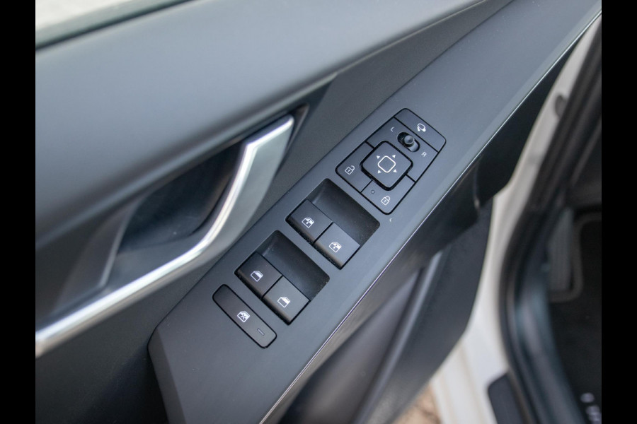 Kia Niro 1.6 GDi PHEV DynamicLine PHEV l Navigatie l Apple Carplay & Android auto l