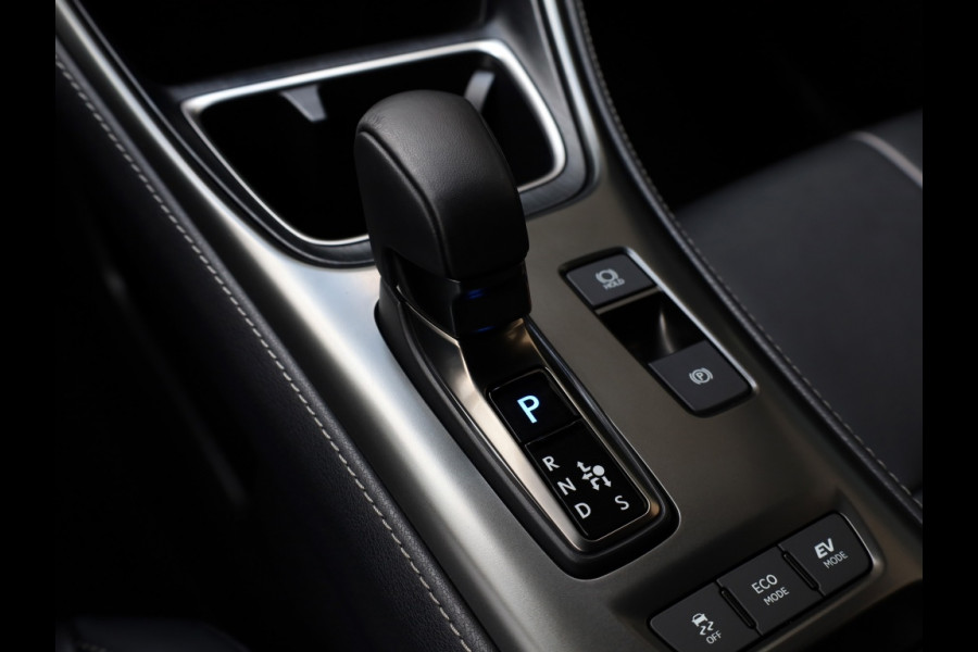 Lexus LBX Relax 2WD | Leder | Memory Seat | Trekhaak