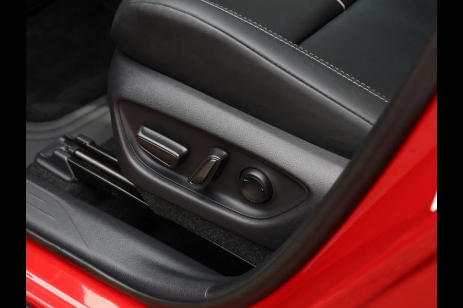 Lexus LBX Relax 2WD | Leder | Memory Seat | Trekhaak