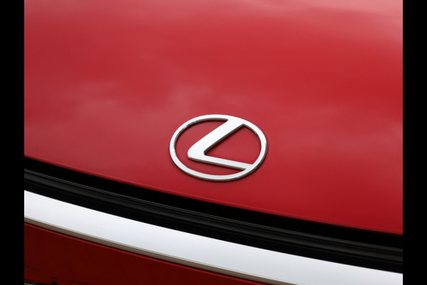Lexus LBX Relax 2WD | Leder | Memory Seat | Trekhaak