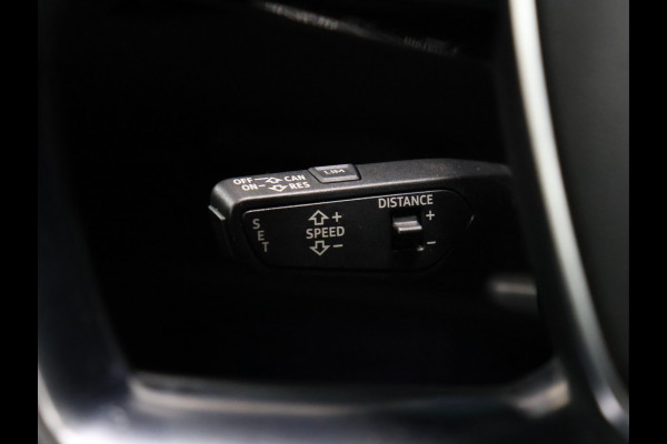 Audi e-tron e-tron 55 quattro advanced 95 kWh Sport [ADAPTIVE CRUISE, TREKHAAK AFNEEMBAAR, APPLE CARPLAY, ANDROID, MEMORY SEATS, CAMERA, VOL LEDER, STOELVERWARMING, CLIMATE, NIEUWSTAAT]
