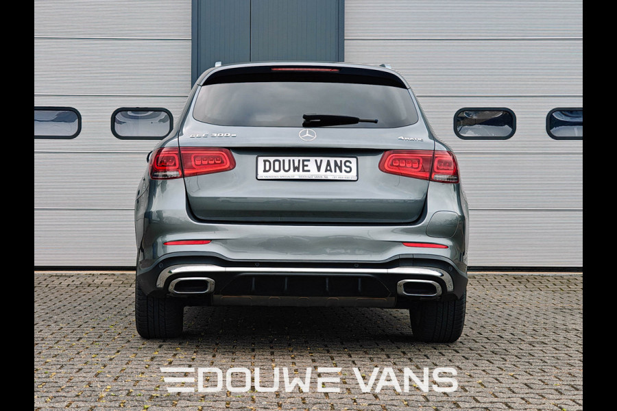Mercedes-Benz GLC 300e 4MATIC Panorama Burmester 360 Camera