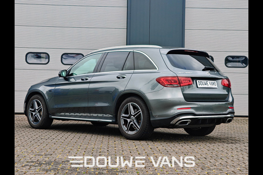 Mercedes-Benz GLC 300e 4MATIC Panorama Burmester 360 Camera