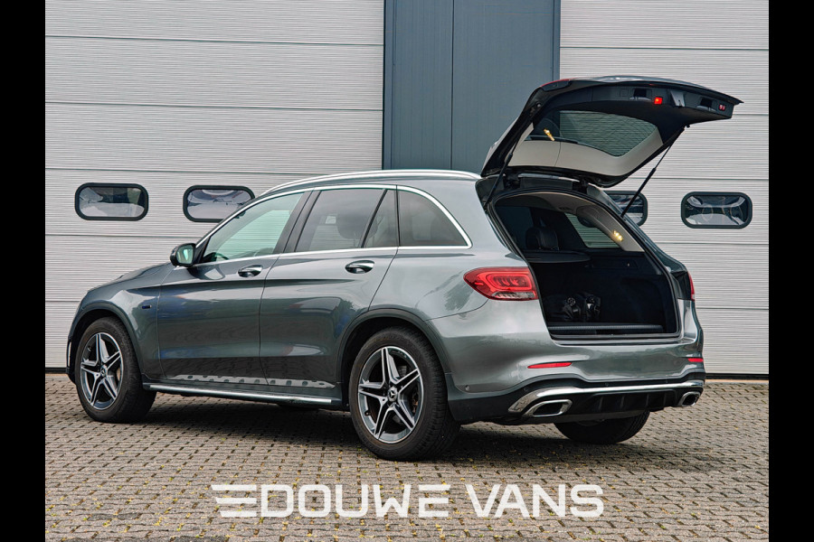 Mercedes-Benz GLC 300e 4MATIC Panorama Burmester 360 Camera