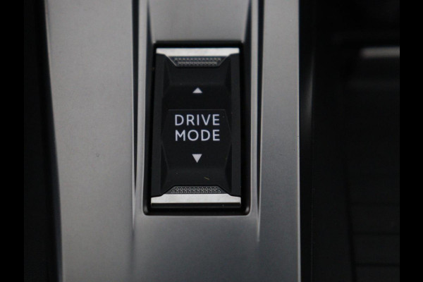 Peugeot 308 1.6 HYbrid 180 Allure Pack Business | Half leder | Adaptive cruise | Carplay | Camera | Navigatie | Side Assist | Full LED | Climate control | Parkeerhulp | PHEV | Plug In