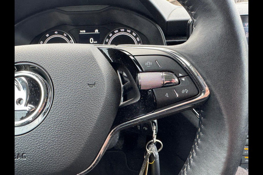Škoda Kamiq TSI 110PK AMBITION CAMERA/CRUISE/CARPLAY****