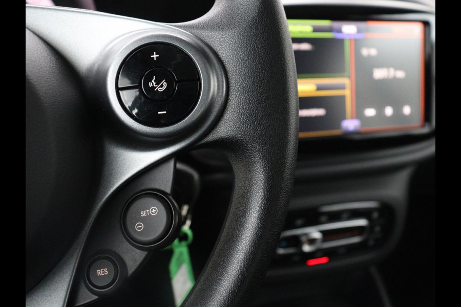 Smart Fortwo EQ Comfort 18 kWh | SOH 92,2% | Carplay | Cruise control | Climate control | Elektrisch vouwdak | Parkeerhulp | Bluetooth | Cabriolet