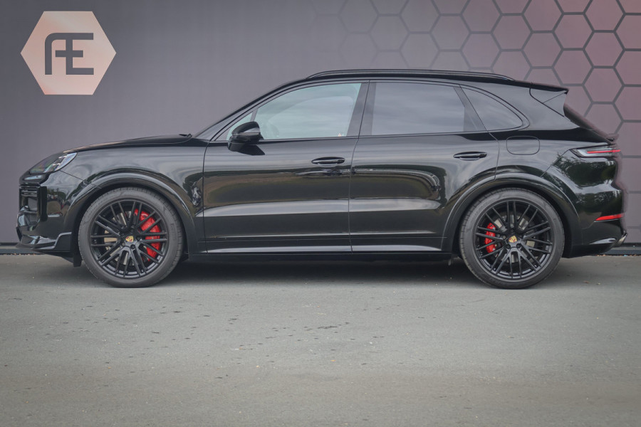Porsche Cayenne 4.0 Turbo E-Hybrid | TECHART | ADAPTIVE CRUISE | STOELVERKOELING & VERWARMING | TREKHAAK | PASSENGER DISPLAY | HEAD UP | BURMEST STUURWIELVERWARMING | CARBON+LEDEREN DASHBOARD AFWERKING | SUÉDE HEMELBEKLEDING | ETC.