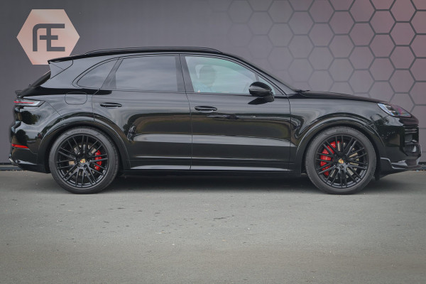 Porsche Cayenne 4.0 Turbo E-Hybrid | TECHART | ADAPTIVE CRUISE | STOELVERKOELING & VERWARMING | TREKHAAK | PASSENGER DISPLAY | HEAD UP | BURMEST STUURWIELVERWARMING | CARBON+LEDEREN DASHBOARD AFWERKING | SUÉDE HEMELBEKLEDING | ETC.