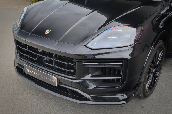 Porsche Cayenne 4.0 Turbo E-Hybrid | TECHART | ADAPTIVE CRUISE | STOELVERKOELING & VERWARMING | TREKHAAK | PASSENGER DISPLAY | HEAD UP | BURMEST STUURWIELVERWARMING | CARBON+LEDEREN DASHBOARD AFWERKING | SUÉDE HEMELBEKLEDING | ETC.