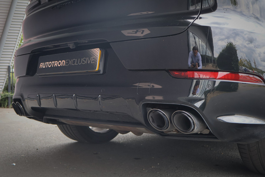 Porsche Cayenne 4.0 Turbo E-Hybrid | TECHART | ADAPTIVE CRUISE | STOELVERKOELING & VERWARMING | TREKHAAK | PASSENGER DISPLAY | HEAD UP | BURMEST STUURWIELVERWARMING | CARBON+LEDEREN DASHBOARD AFWERKING | SUÉDE HEMELBEKLEDING | ETC.