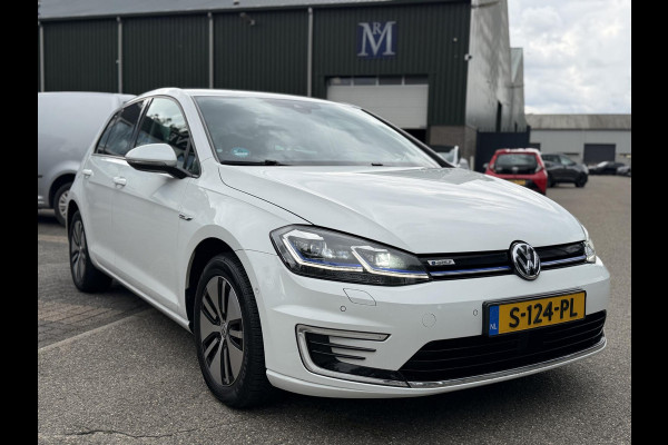 Volkswagen e-Golf E-DITION SOH 100% | DIGIT. DASHB. | STOEL, VOORRUIT VERW. | ONDERHOUD HIST. | CAMERA