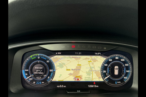 Volkswagen e-Golf E-DITION SOH 100% | DIGIT. DASHB. | STOEL, VOORRUIT VERW. | ONDERHOUD HIST. | CAMERA