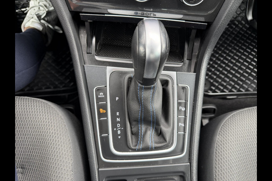 Volkswagen e-Golf E-DITION SOH 100% | DIGIT. DASHB. | STOEL, VOORRUIT VERW. | ONDERHOUD HIST. | CAMERA