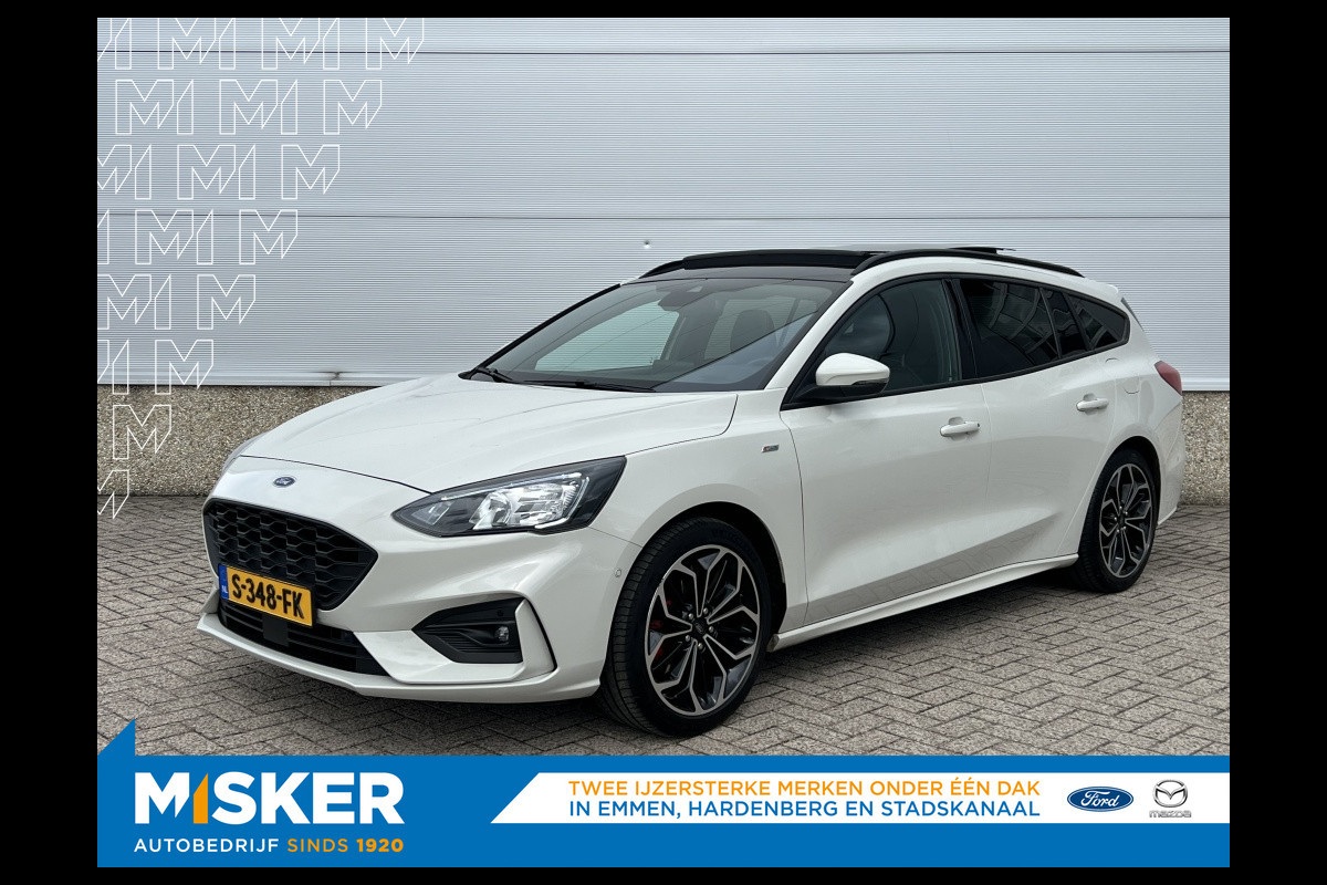 Ford FOCUS Wagon 1.0 EcoB. ST Line X Trekhaak Techpack / Winterpack