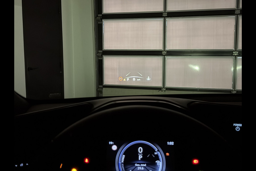 Lexus RZ 450e Executive Line 71 kWh | Leder interieur | LMV 20" | Keyless | Soh (batterijcheck) Waarde 97,9 %