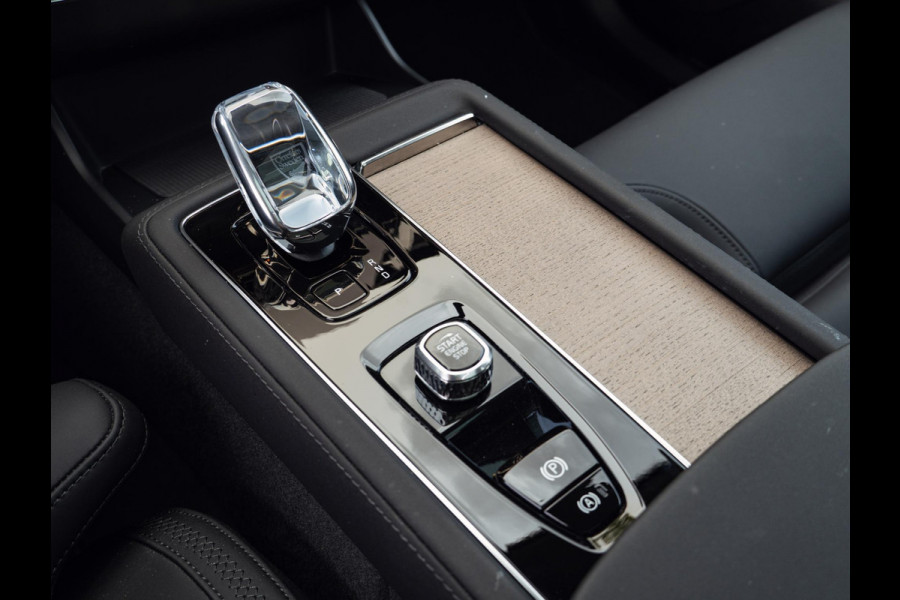 Volvo XC90 2.0 T8 Plug-in hybrid AWD Ultra Dark Pano|H&K|HUD|7p|BLIS