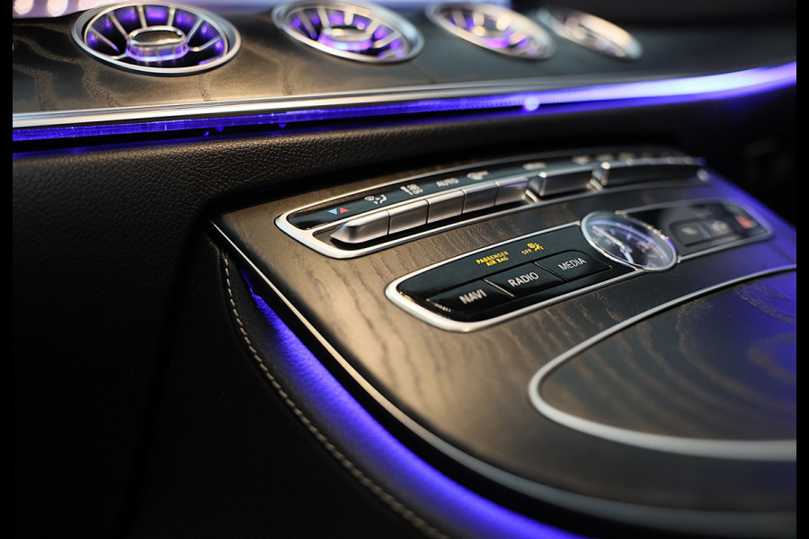 Mercedes-Benz E-Klasse Coupé 200 AMG Line / Aut / Leder / Burmester / Memory / Elek Stoelen / Dig Cockpit / Open Pano / 21 Inch