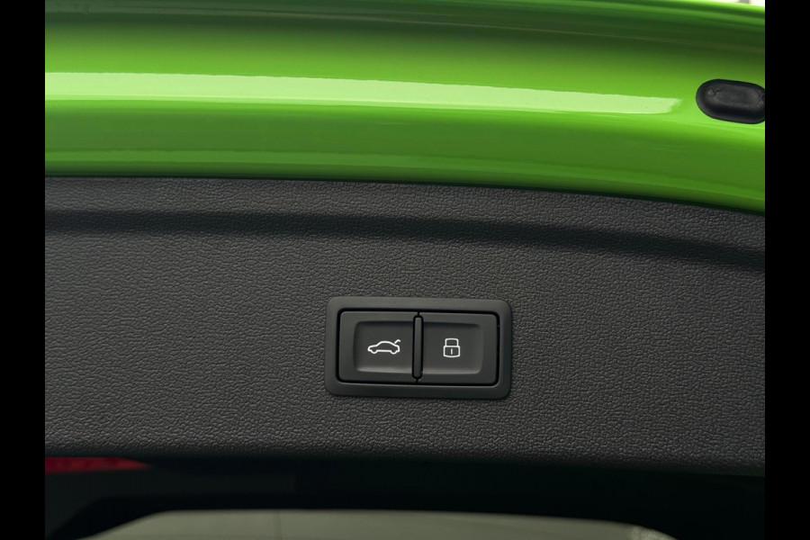Audi A3 Sportback 2.5 TFSI RS 3 quattro | Pano | HUD | Hulk Edition | Matrix