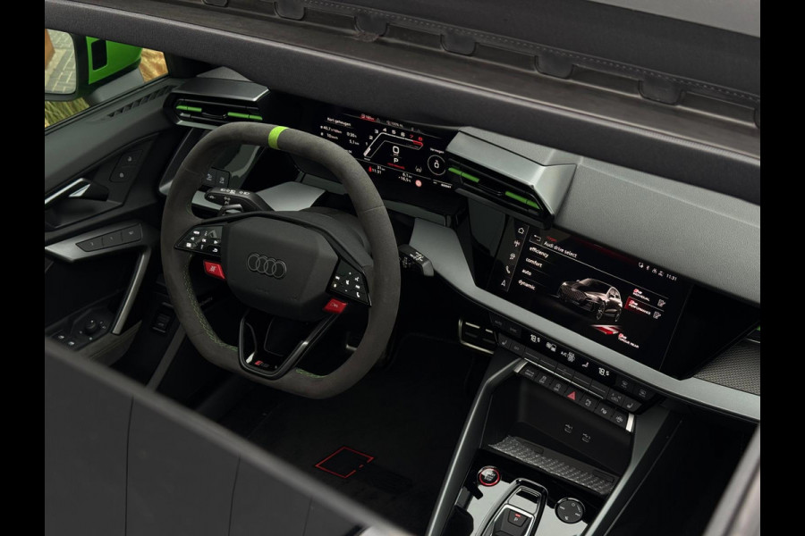 Audi A3 Sportback 2.5 TFSI RS 3 quattro | Pano | HUD | Hulk Edition | Matrix