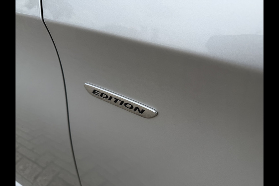 Mercedes-Benz V-Klasse 250d Lang L2H1 DC 5 persoons Edition / vaste prijs rijklaar € 36.950 ex btw / lease vanaf € 603 / leer / burmester / AMG / dubbele schuifdeur electrisch / trekhaak
