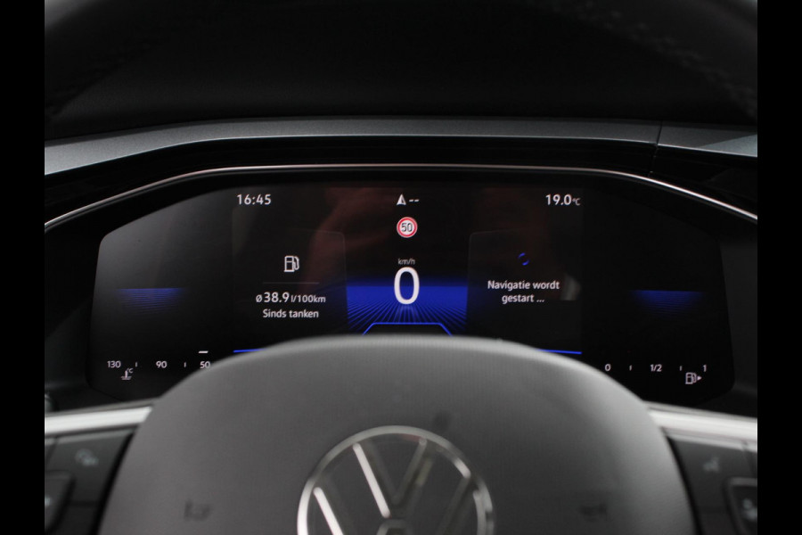 Volkswagen Polo 1.0 TSI Goal Automaat Navigatie Apple Carplay/Android Auto Parkeersensoren Adaptive Cruise Control Stoelverwarming Matrix LED koplampen Climate Control